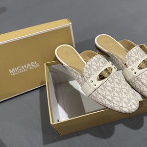 Michael kors dress up/down !